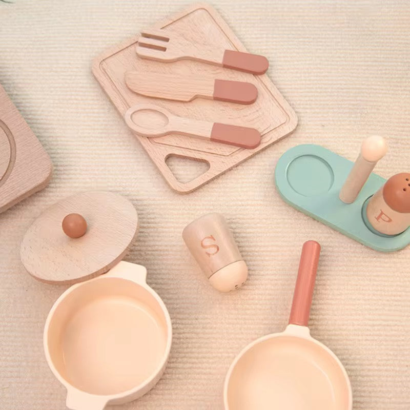 Wooden Chef Cooking & Cutting Play Set