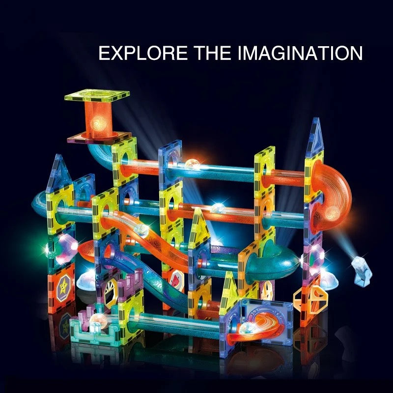 Light Magnetic tiles marble run