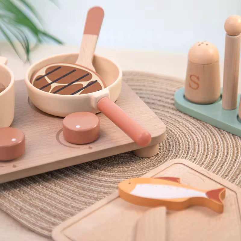 Wooden Chef Cooking & Cutting Play Set