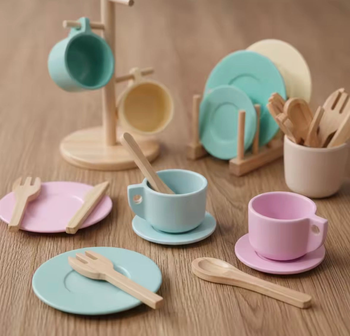 Wooden Mini Cutlery & Dinnerware Play Set